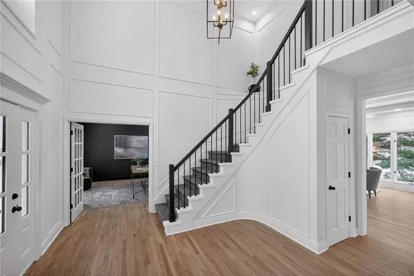 $1,199,900 | 4912 West 114th Street, Leawood, KS 66211