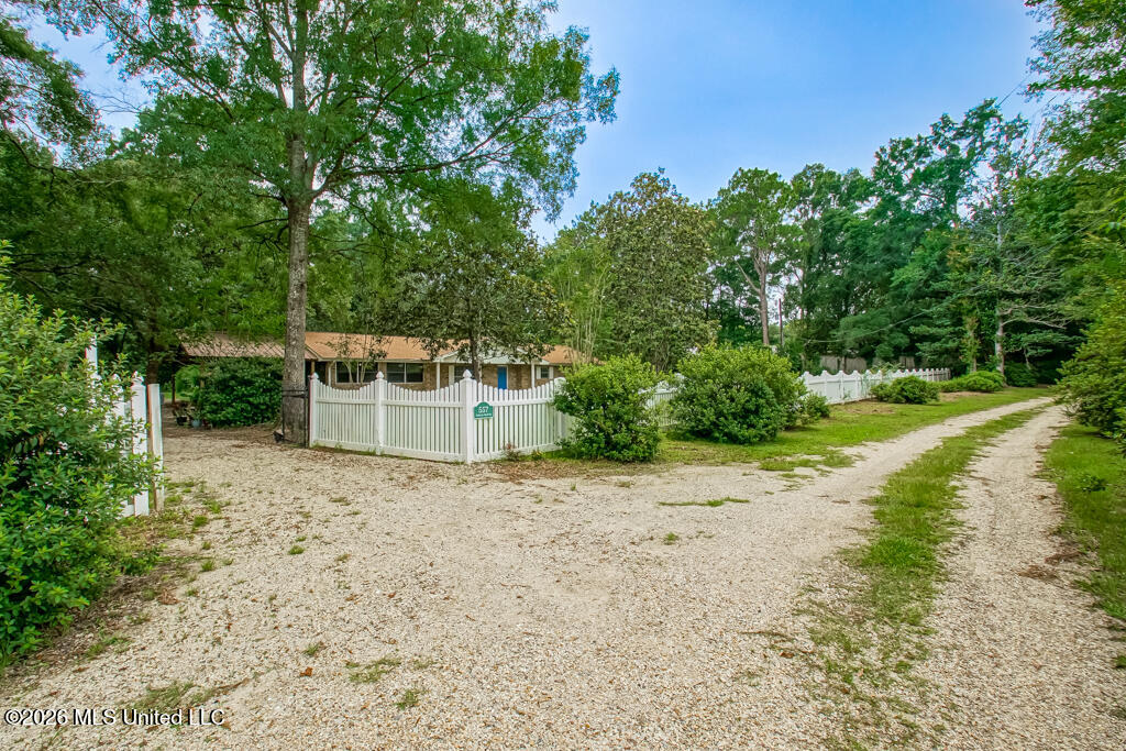 557 Walkiah Blf Road Picayune, MS 39466 - Photo 3 of 53 A_Front2