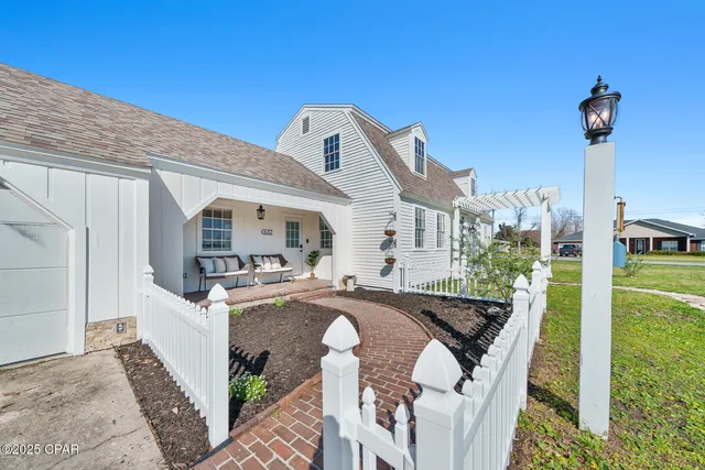 $499,999 | 632 Mount Holyoke Street, Lynn Haven, FL 32444