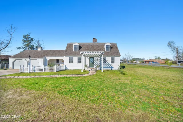 $499,999 | 632 Mount Holyoke Street, Lynn Haven, FL 32444