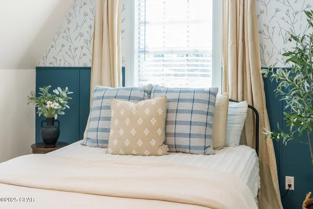 $499,999 | 632 Mount Holyoke Street, Lynn Haven, FL 32444