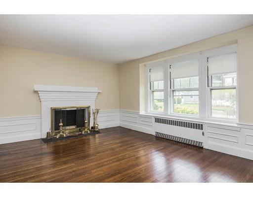 55 Avalon Road Milton, MA 02186 - Photo 7 of 27 Gallery Image 7