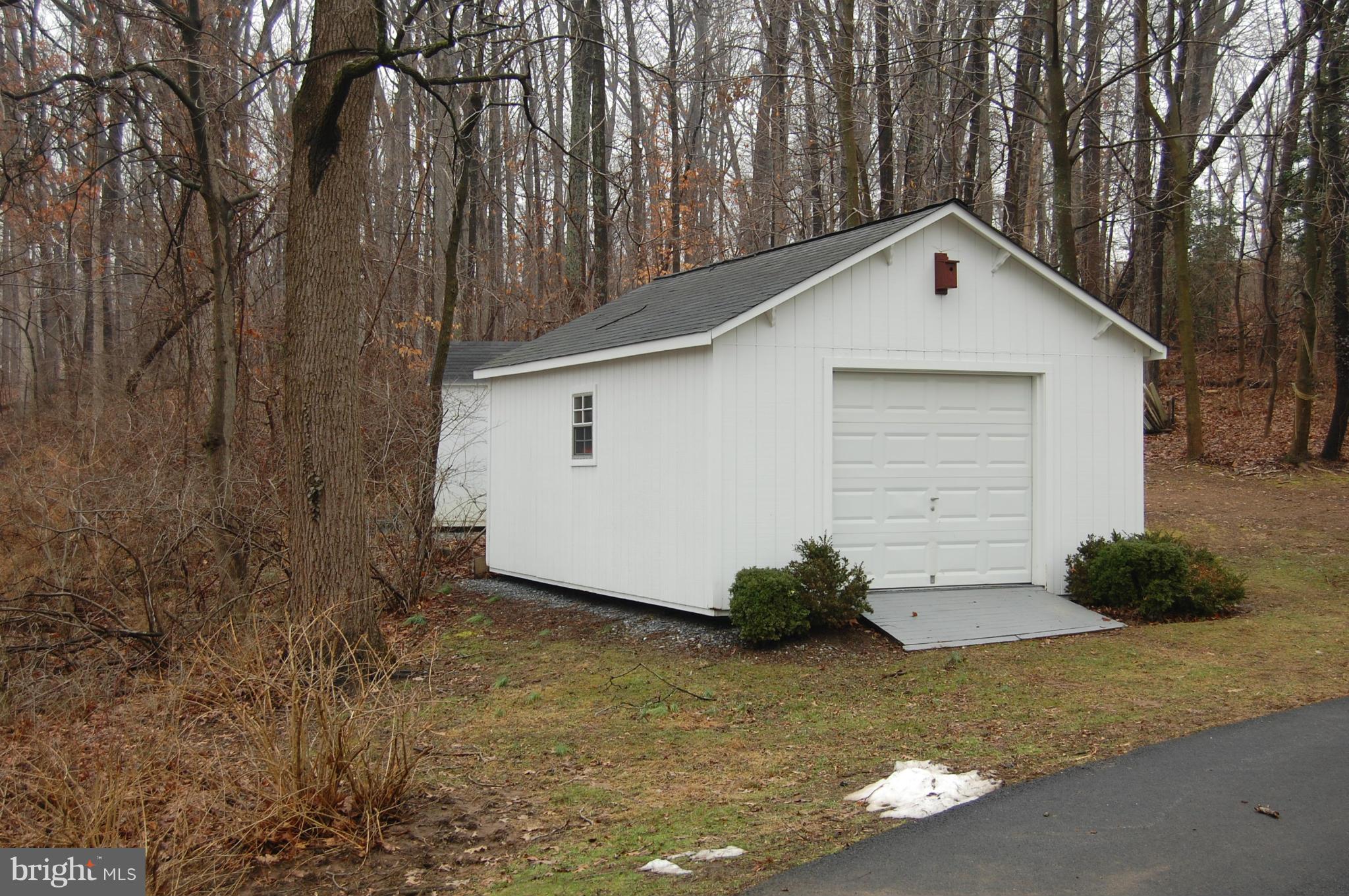 3126 Golf Course Road West Owings Mills, MD 21117 - Photo 17 of 17 shed