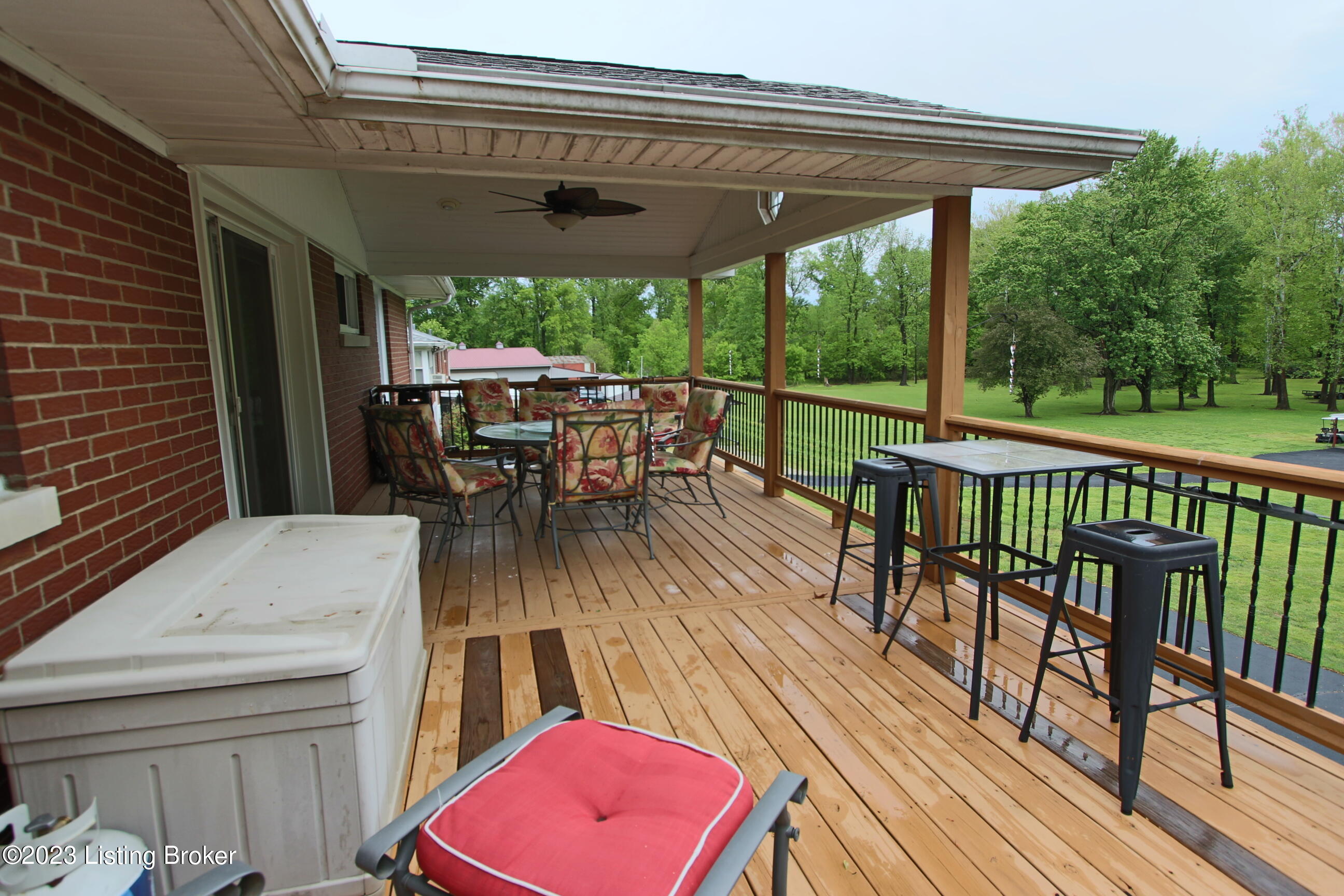 9605 3rd Street Road Louisville, KY 40272 - Photo 10 of 58 IMG_8750