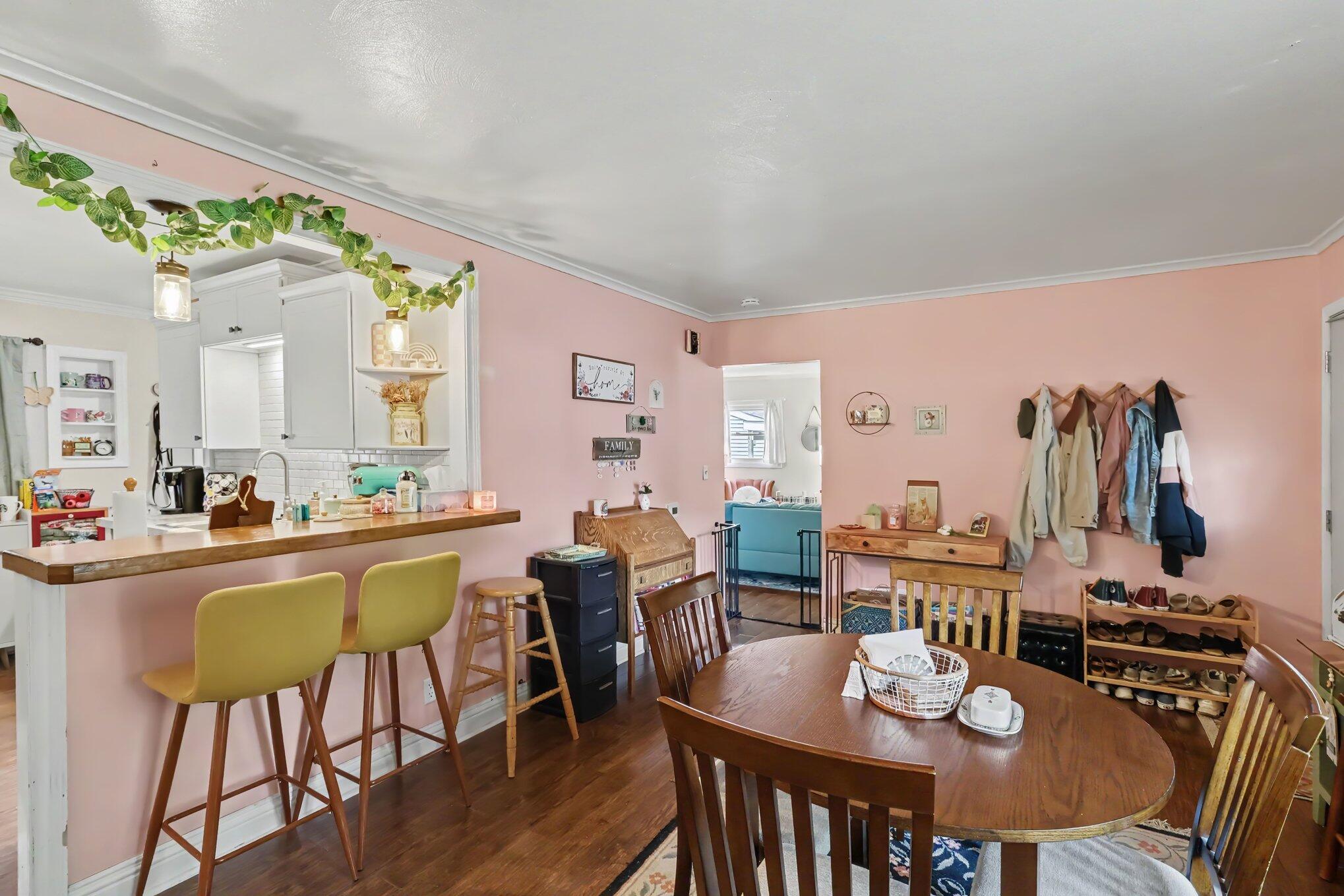 4149 Rivington Street Kalamazoo, MI 49008 - Photo 7 of 26 008_file_2428