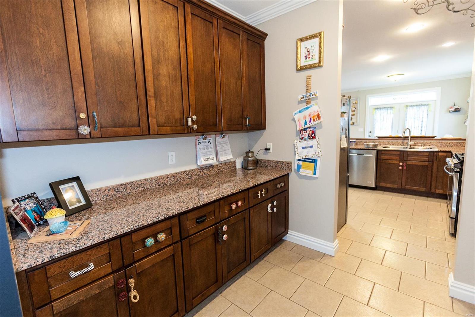 9380 Golden Gate Road St. Louis, MO 63144 - Photo 11 of 51 Gallery Image 11