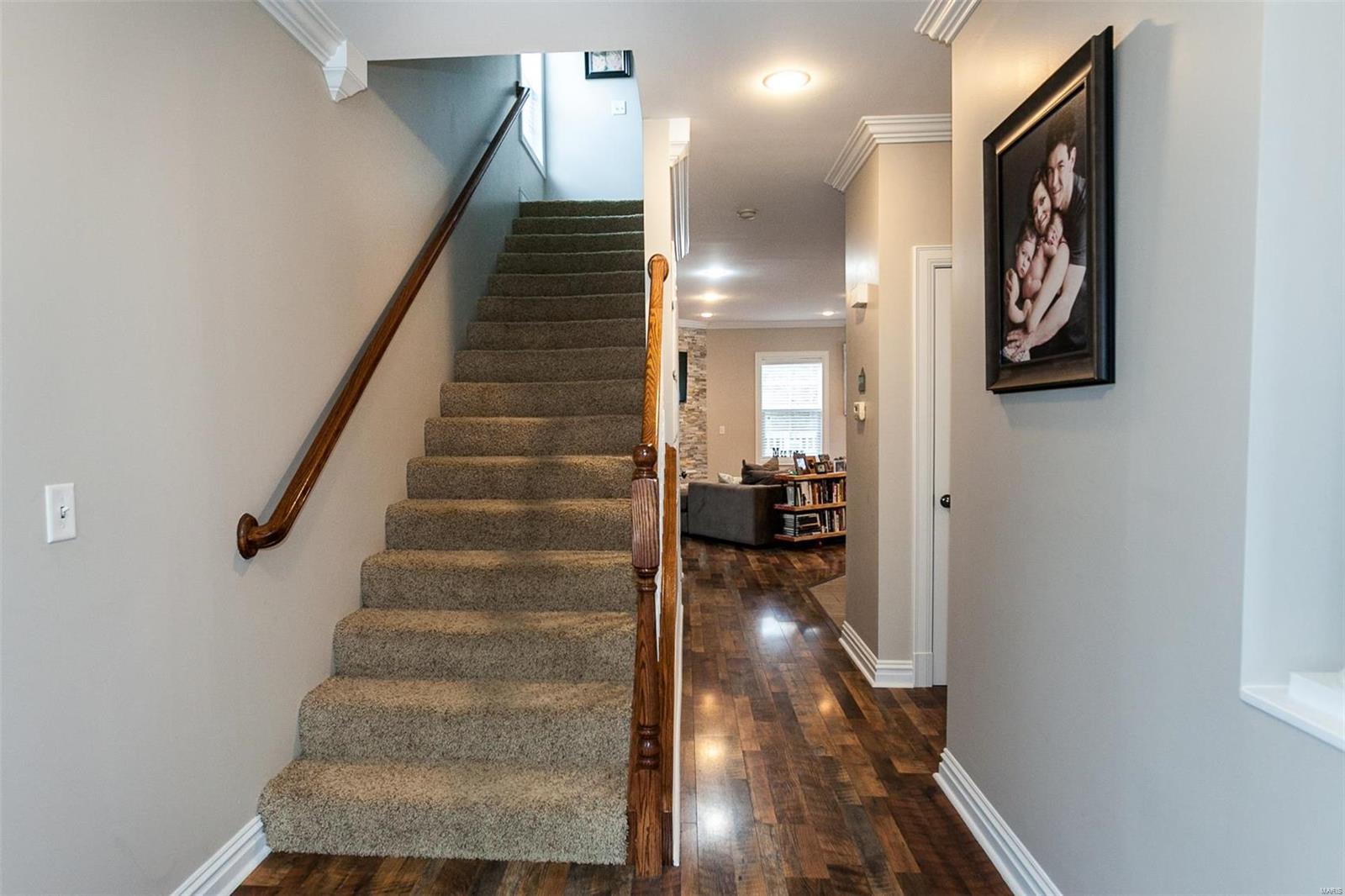 9380 Golden Gate Road St. Louis, MO 63144 - Photo 6 of 51 Gallery Image 6