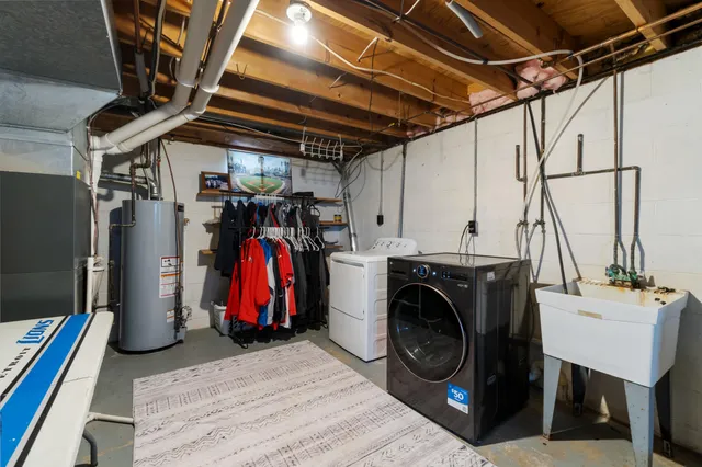 $319,900 | 6247 Mountie Way, Jackson, MI 49201