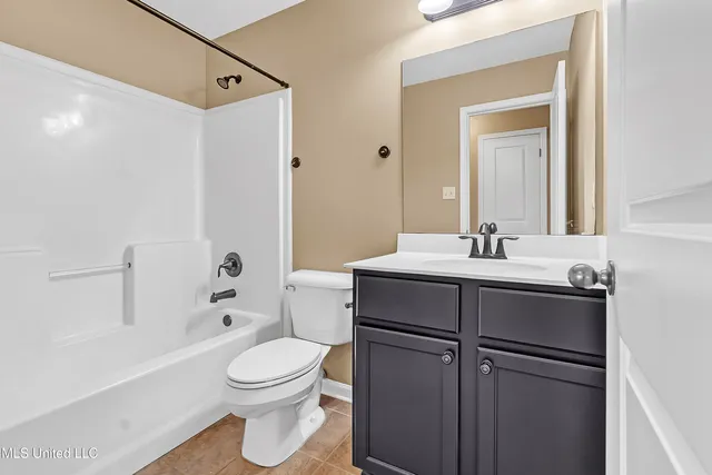 $459,900 | 9159 Mitchell's Farm Cove, Olive Branch, MS 38654