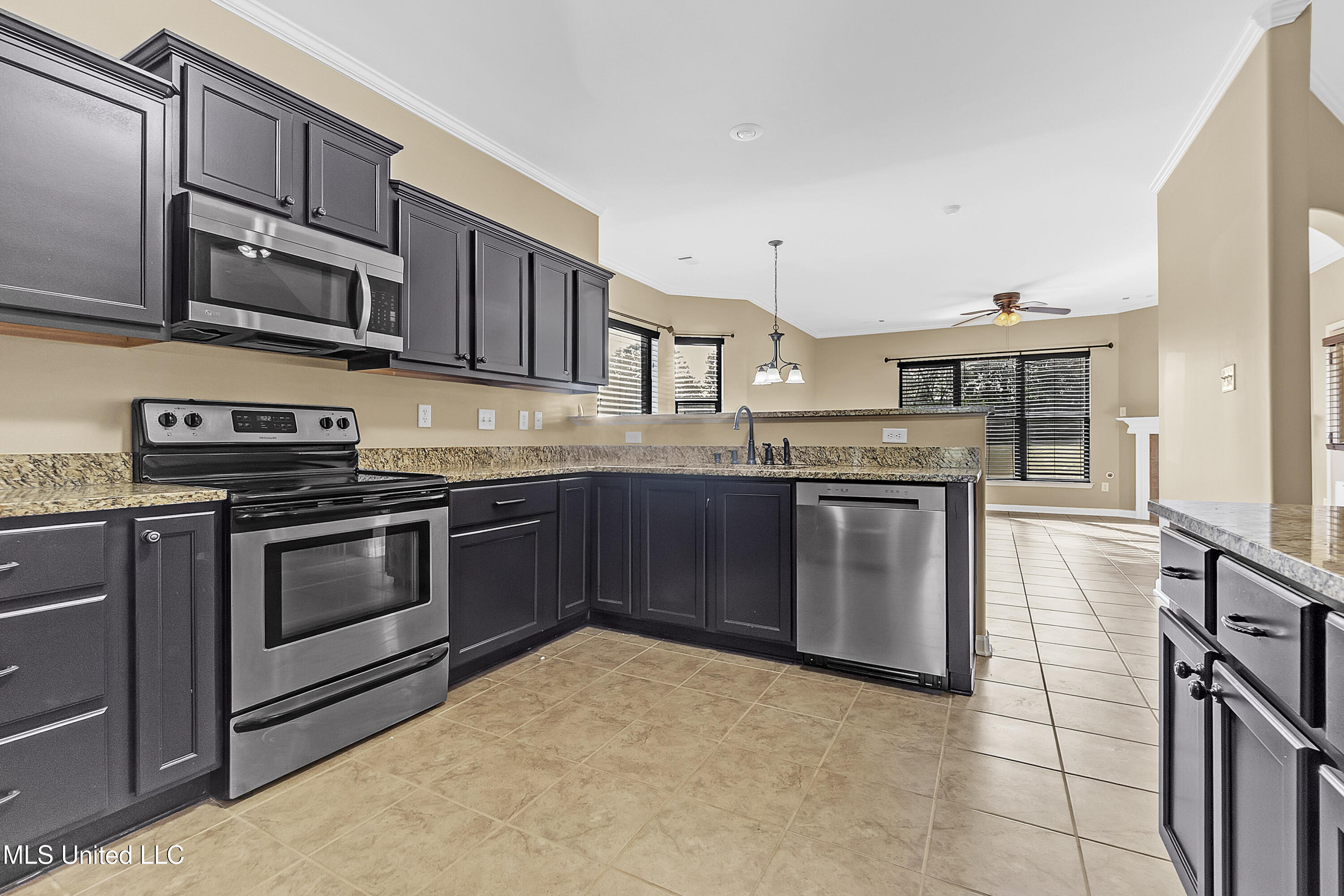 9159 Mitchell's Farm Cove Olive Branch, MS 38654 - Photo 9 of 40 32-DSC01418