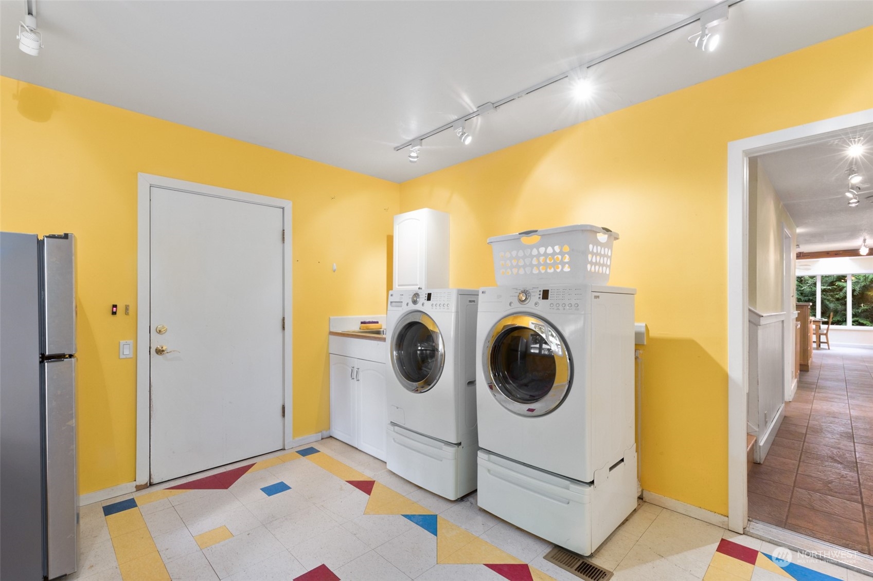 6335 Lariat Loop Bainbridge Island, WA 98110 - Photo 26 of 38