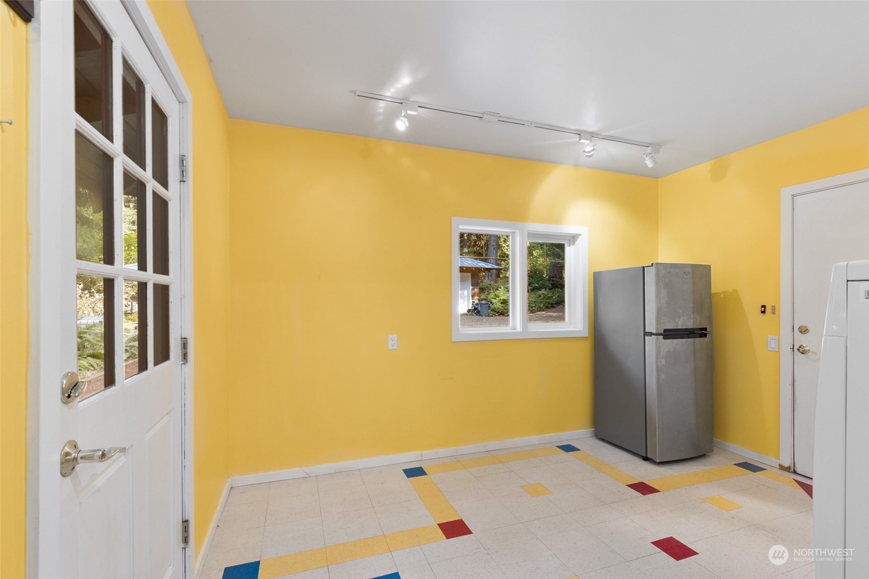 6335 Lariat Loop Bainbridge Island, WA 98110 - Photo 27 of 38