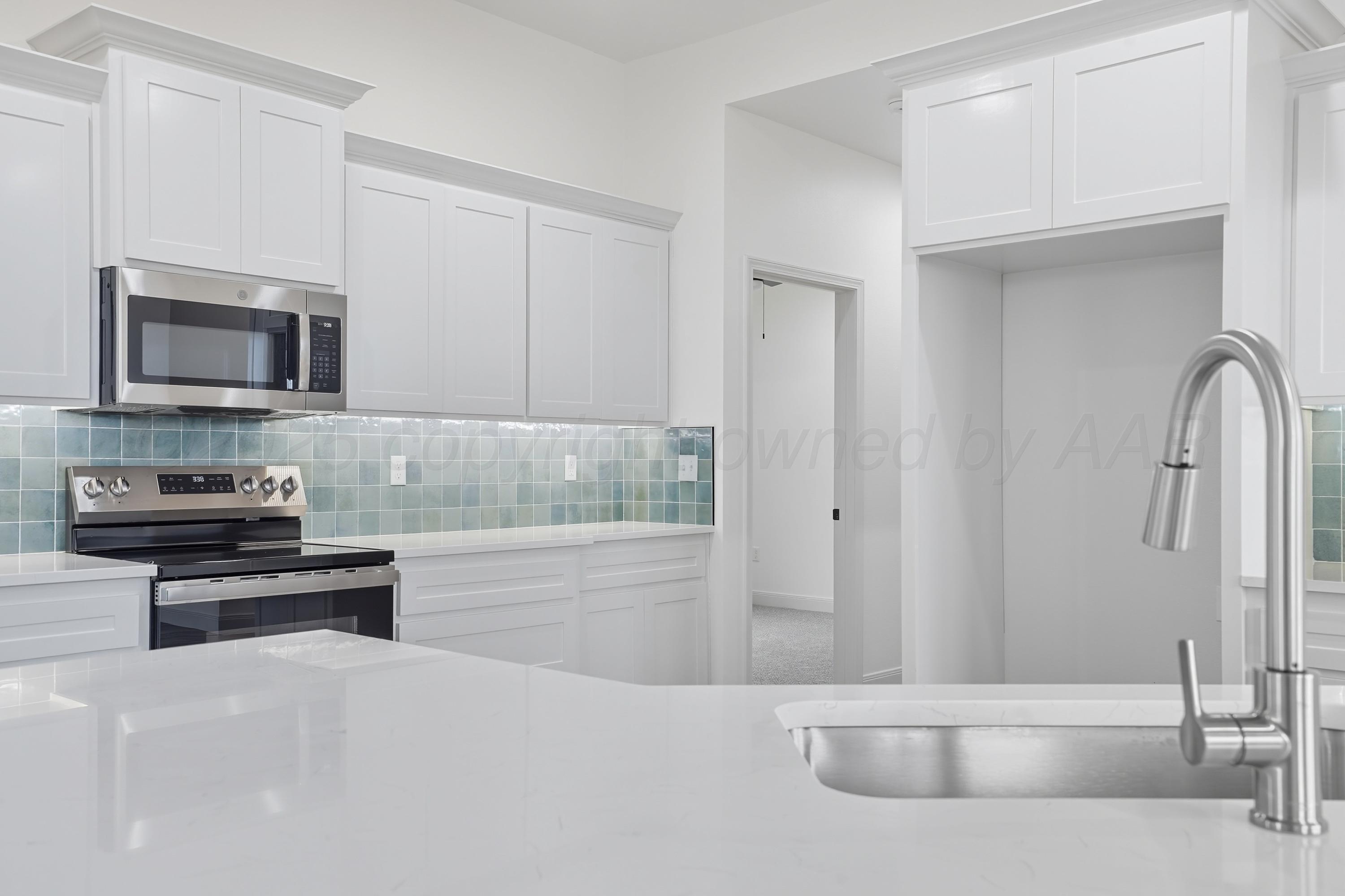 4601 Beacon Road Amarillo, TX 79118 - Photo 17 of 43 Stainless Appliances