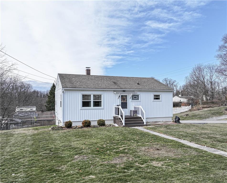 312 Spruce Street Beaver, PA 15009 - Photo 2 of 23