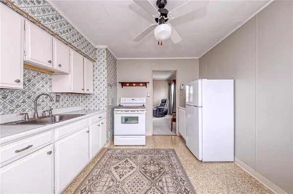 $185,000 | 312 Spruce Street, Beaver, PA 15009