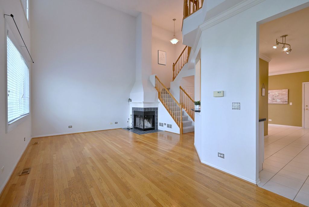 920 Highgate Lane Grayslake, IL 60030 - Photo 14 of 33