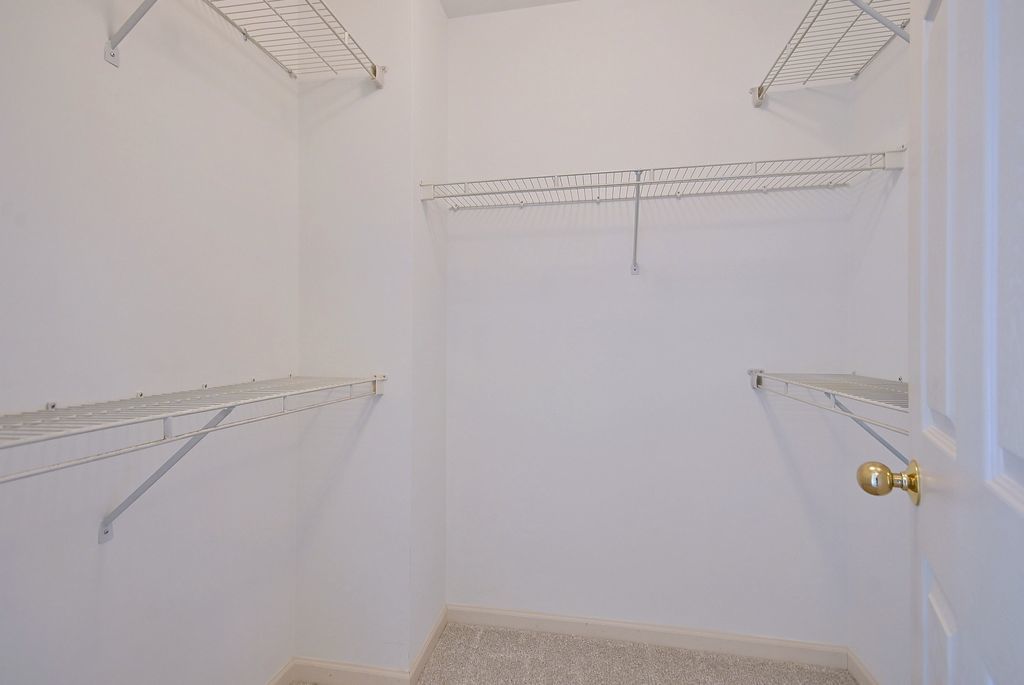 920 Highgate Lane Grayslake, IL 60030 - Photo 25 of 33