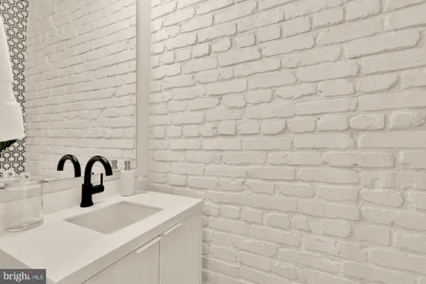$1,599,000 | 1005 P Street Northwest, Washington, DC 20001