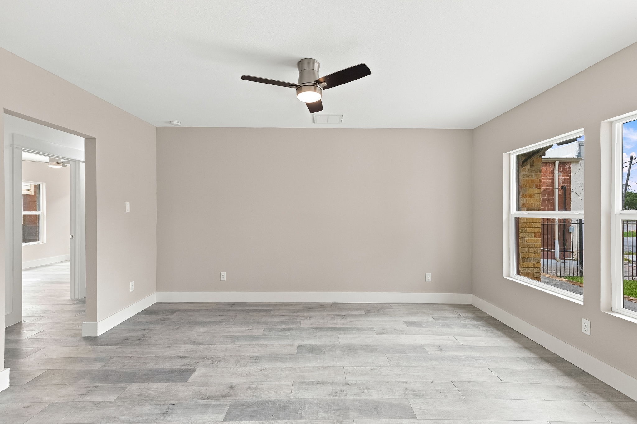 1825 Rosedale Street Houston, TX 77004 - Photo 15 of 16