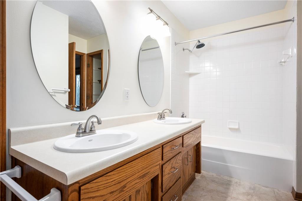 90 Rogers Road Carmel, IN 46032 - Photo 18 of 23 Gallery Image 18