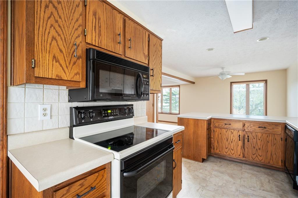 90 Rogers Road Carmel, IN 46032 - Photo 10 of 23 Gallery Image 10