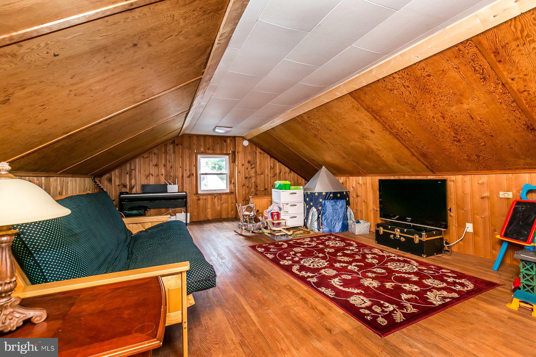 816 Warwick Road Baltimore, MD 21229 - Photo 32 of 44 Finished attic space