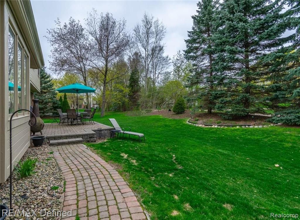 3850 Beechcrest Road Rochester Hills, MI 48309 - Photo 6 of 59