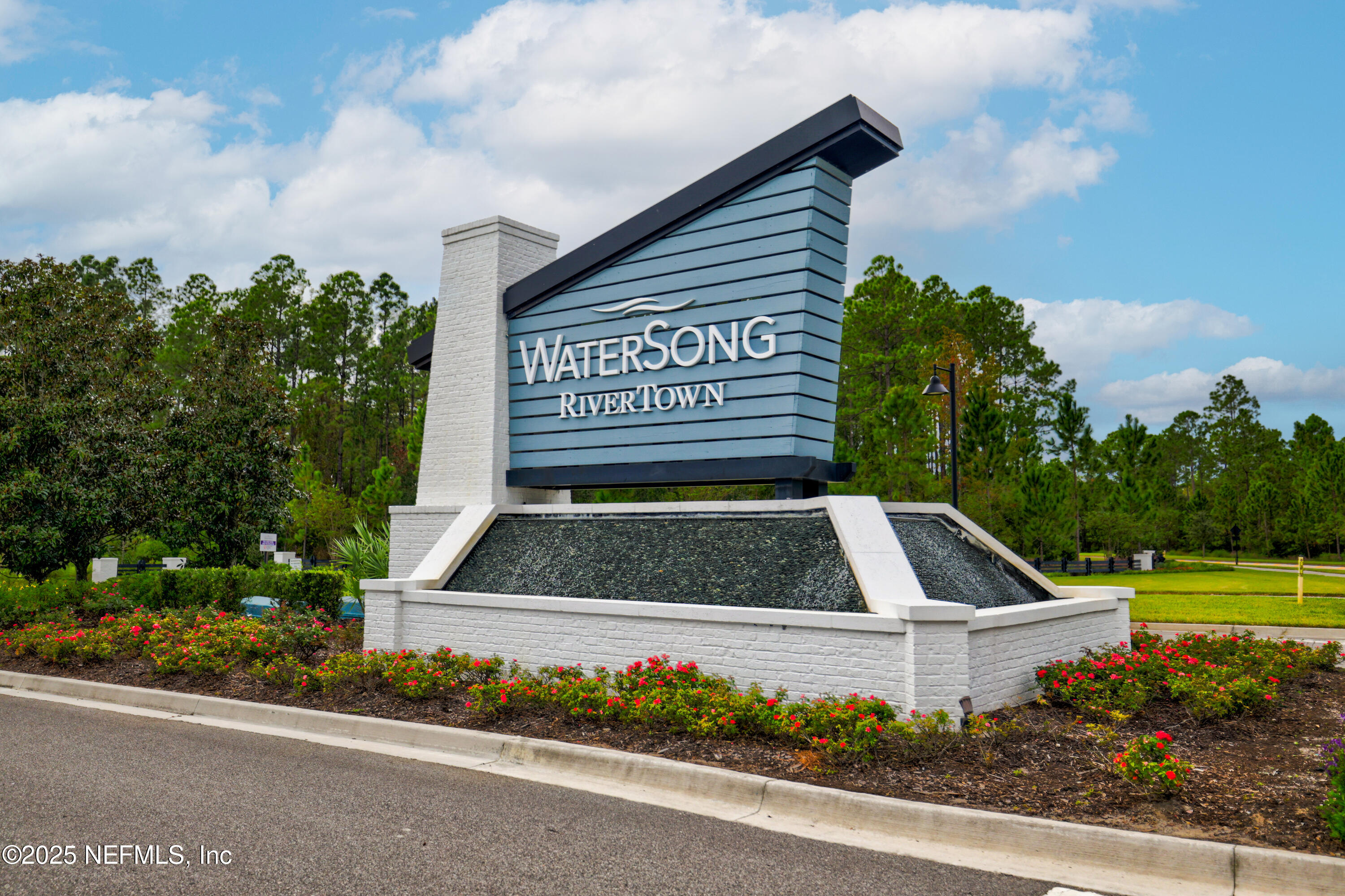 44 Pinellas Way St. Johns, FL 32259 - Photo 30 of 51 a view of a yard with car parked