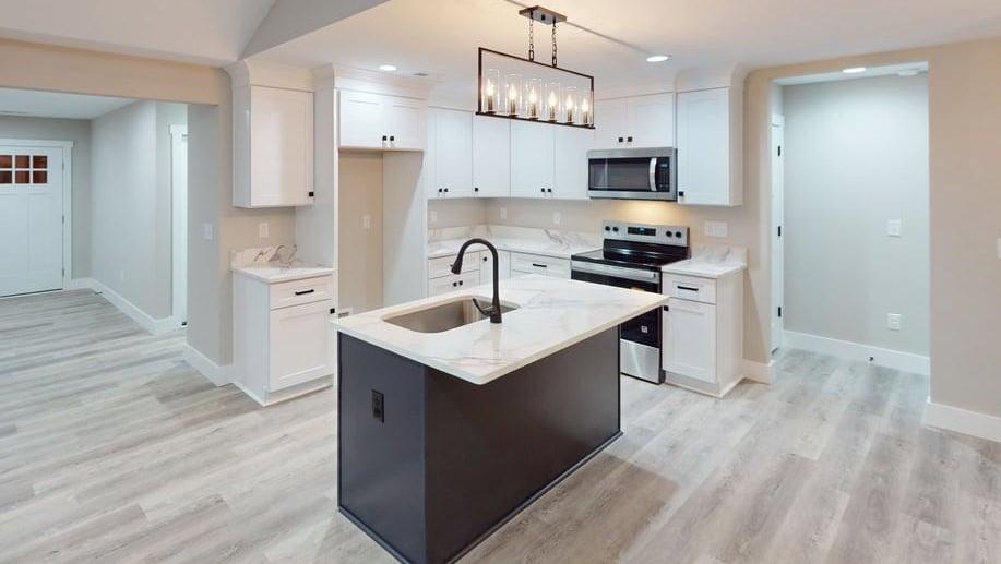 1296 Fairview Road Gaffney, SC 29341 - Photo 2 of 31