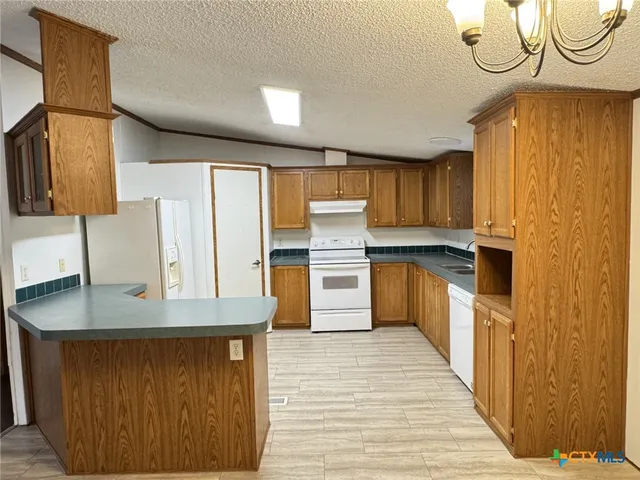 $1,395 | 1036 Rebecca Springs Road, Spring Branch, TX 78070