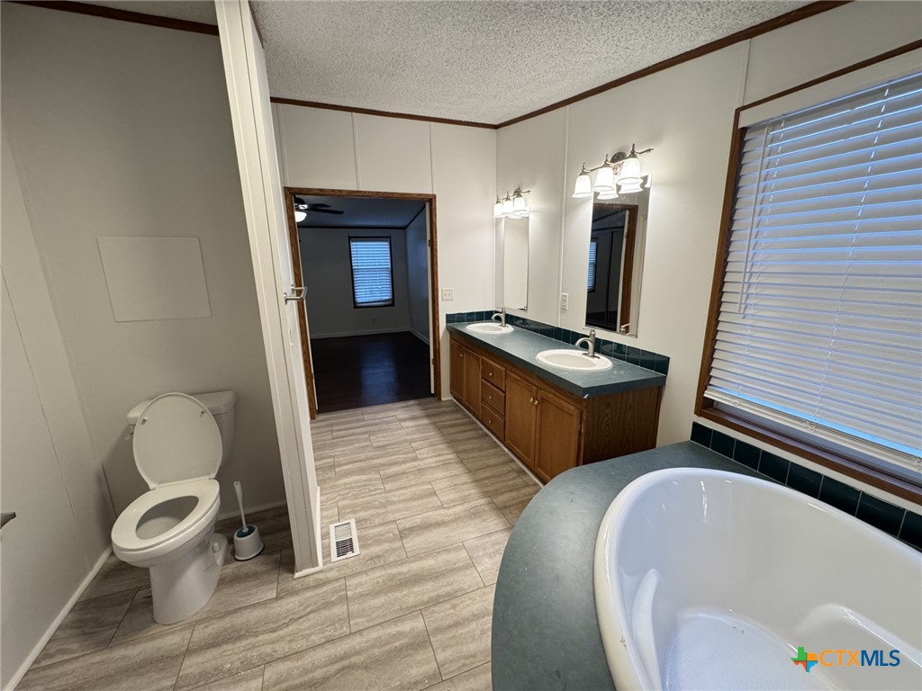 1036 Rebecca Springs Road Spring Branch, TX 78070 - Photo 17 of 20