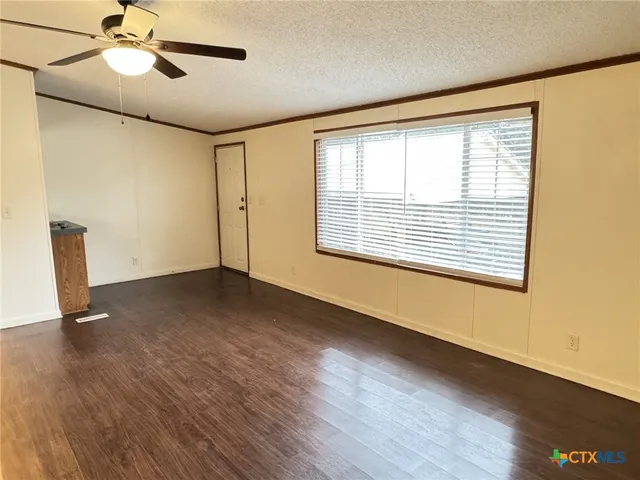 $1,395 | 1036 Rebecca Springs Road, Spring Branch, TX 78070