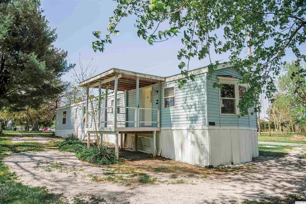 $55,000 | 110 North 1st Street, West Point, IL 62380