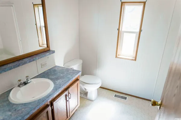 $55,000 | 110 North 1st Street, West Point, IL 62380