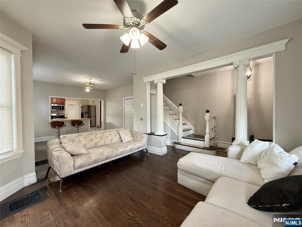 162 Sylvan Street Rutherford, NJ 07070 - Photo 2 of 37