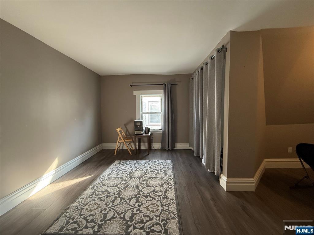162 Sylvan Street Rutherford, NJ 07070 - Photo 25 of 37