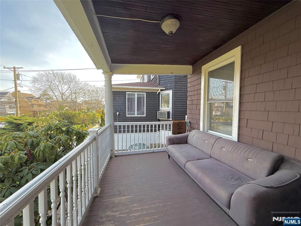 162 Sylvan Street Rutherford, NJ 07070 - Photo 33 of 37