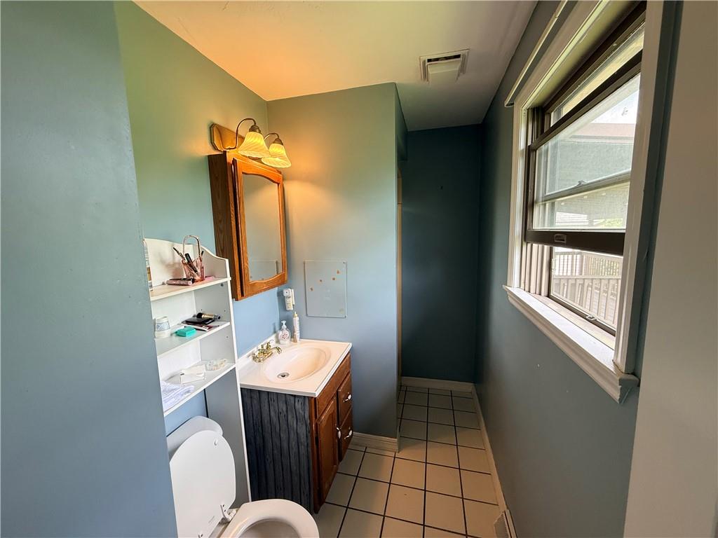 355 Gabriel Avenue Indiana, PA 15701 - Photo 7 of 18