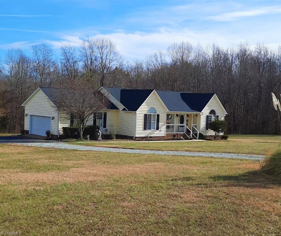 134 Collin Drive Roxboro, NC 27574 - Photo 2 of 33 Gallery Image 2