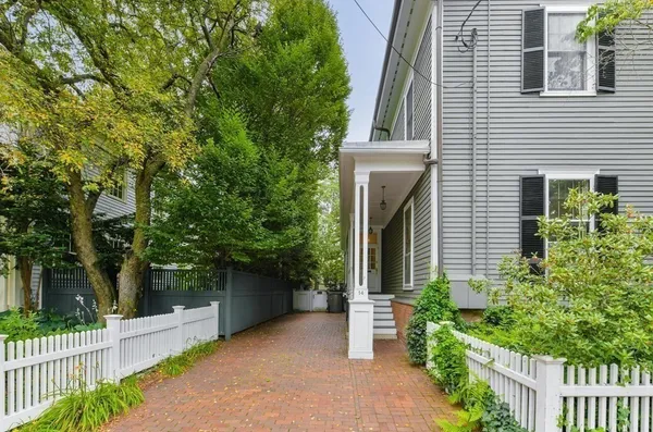 $15,000 | 14 Ash Street, Unit 14, Cambridge, MA 02138