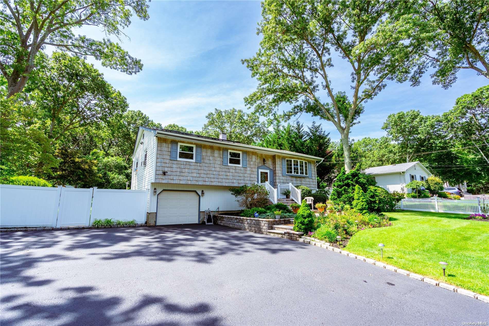 28 Nelson Road Selden, NY 11784 - Photo 1 of 1 Gallery Image 1