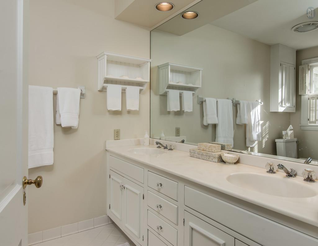 4337 Sneed Road Nashville, TN 37215 - Photo 12 of 22