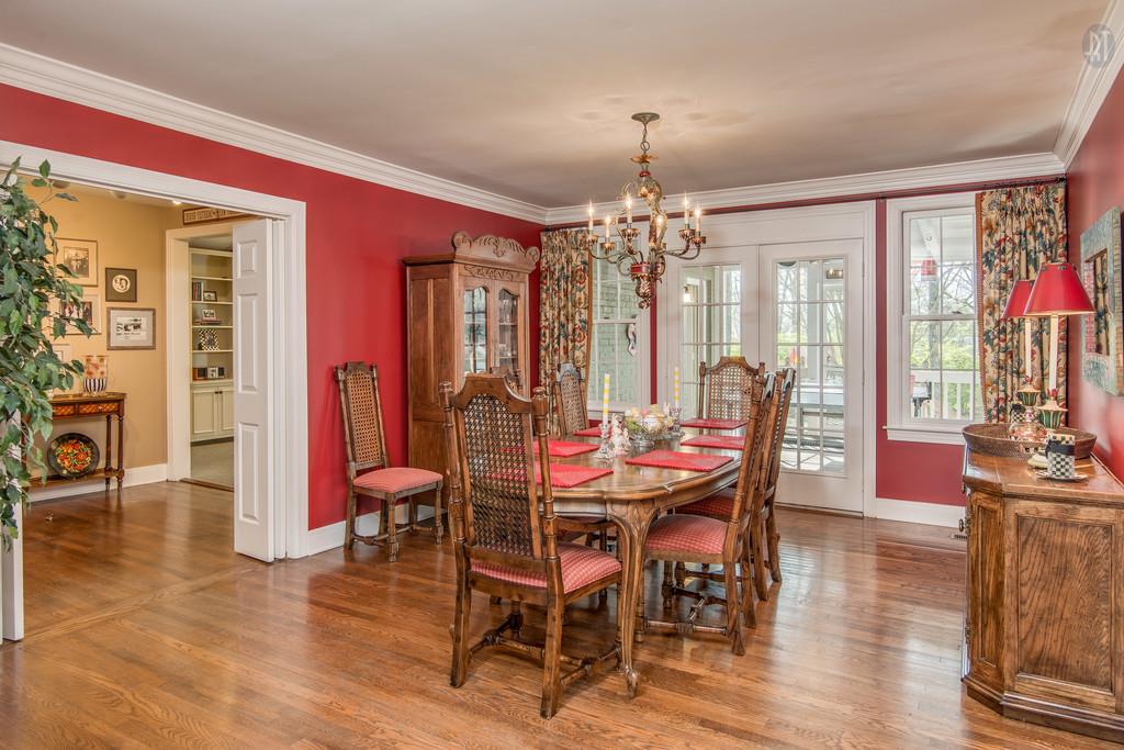 4337 Sneed Road Nashville, TN 37215 - Photo 4 of 22