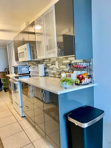 $2,550 | 1750 Northeast 191st Street, Unit 600, Miami, FL 33179