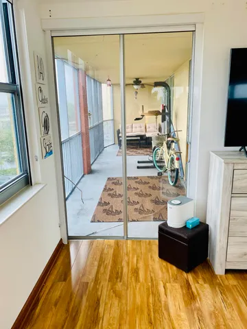 $2,550 | 1750 Northeast 191st Street, Unit 600, Miami, FL 33179