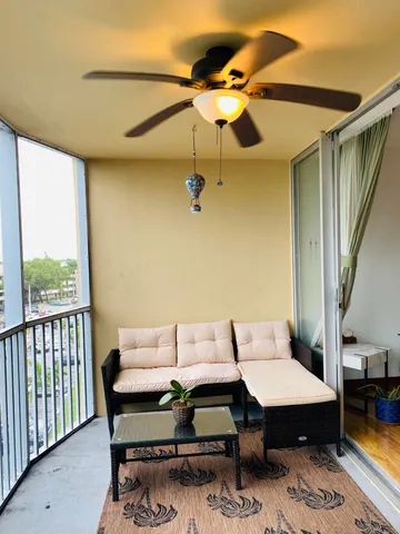 $2,550 | 1750 Northeast 191st Street, Unit 600, Miami, FL 33179