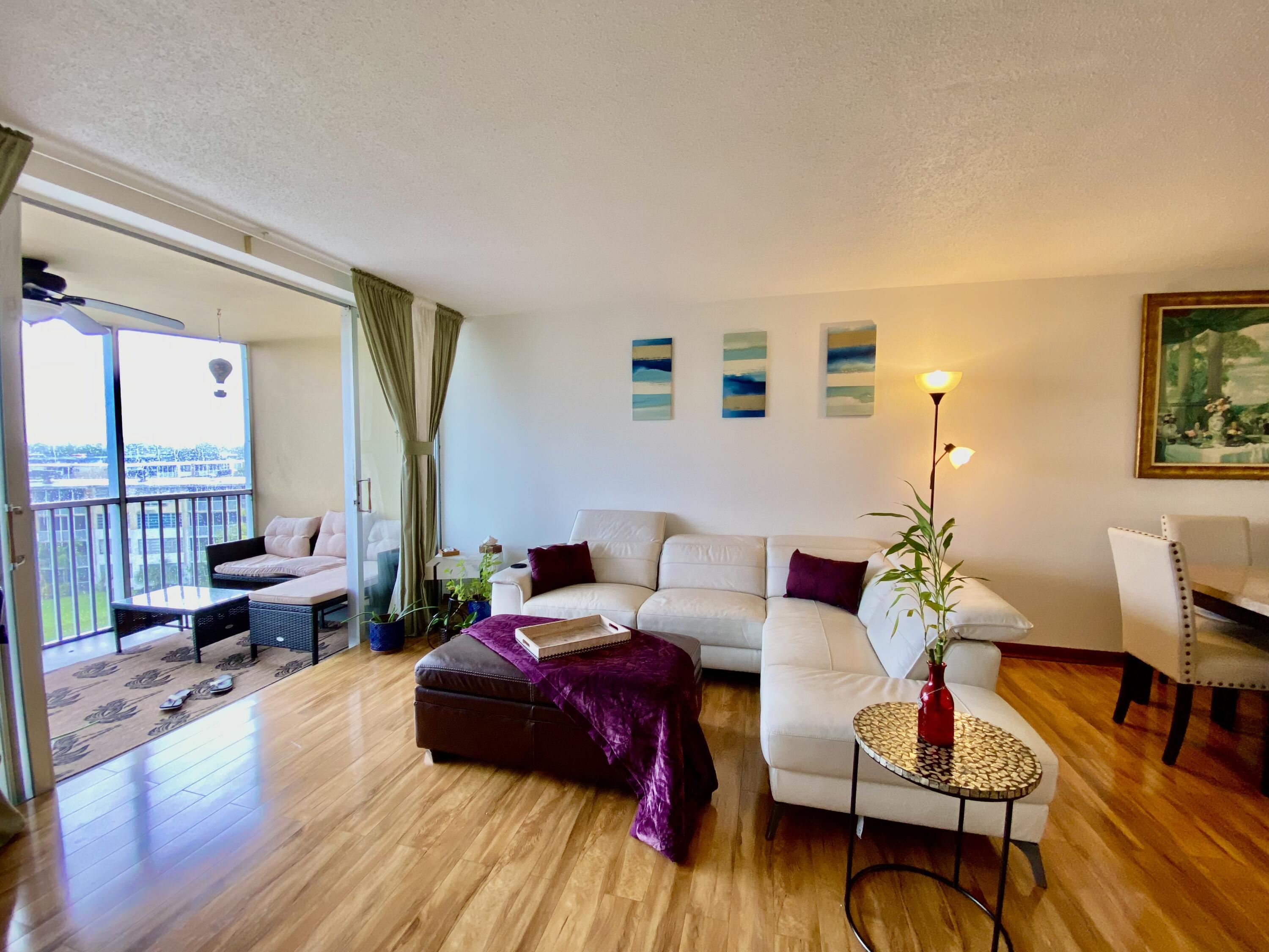 1750 Northeast 191st Street, Unit 600 Miami, FL 33179 - Photo 6 of 43 IMG_1738