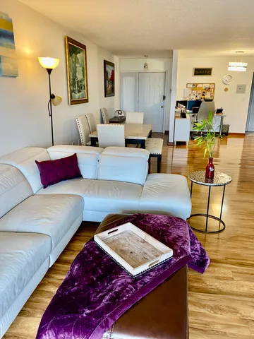 $2,550 | 1750 Northeast 191st Street, Unit 600, Miami, FL 33179