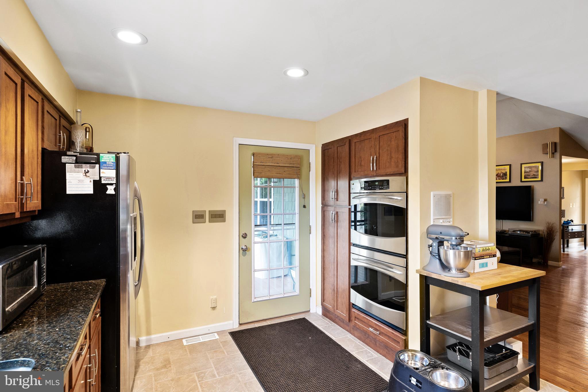 339 Creek Road Delran, NJ 08075 - Photo 20 of 53 Kitchen