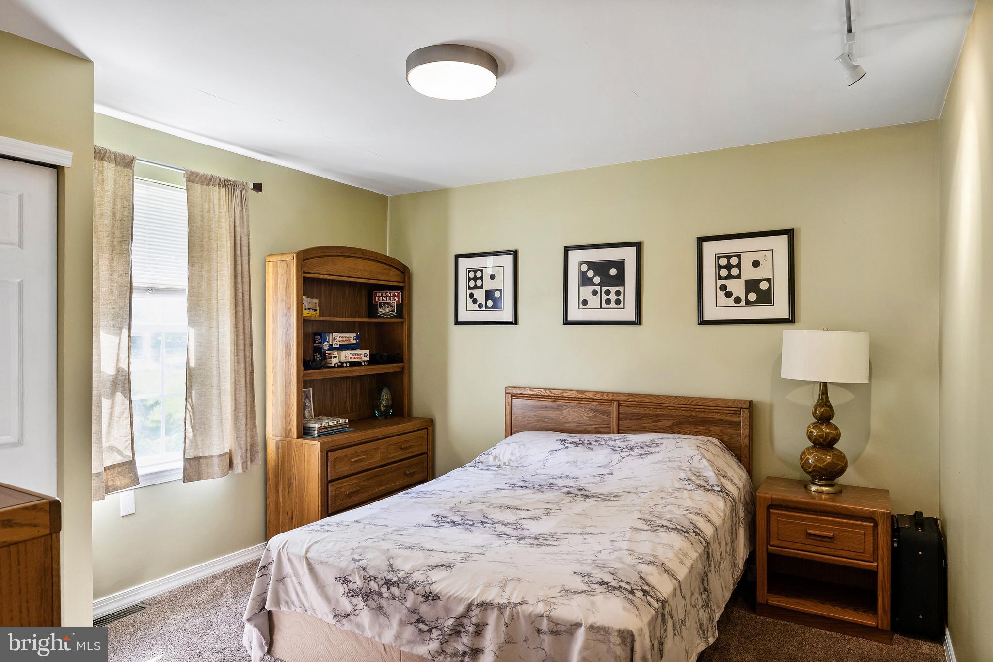 339 Creek Road Delran, NJ 08075 - Photo 25 of 53 Bedroom 2